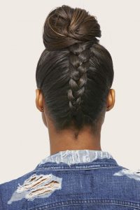 17 Trendy Summer Hairstyles: Braids and Buns for 2023