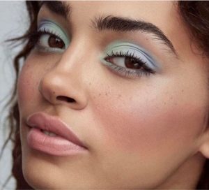 Eye Makeup Summer 2023: 17 Ideas to Embrace the Season's Vibrancy