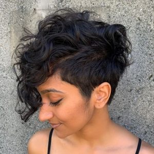 Summer Short Curly Hairstyle: 17 Ideas