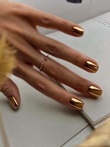 Summer Nail Colors for Dark Skin 2023: 17 Ideas