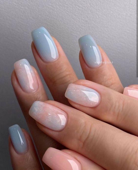 19 Chic Pastel Monochrome Nail Colors for Fall