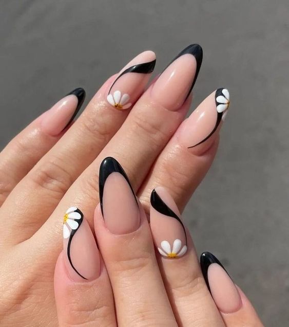 Fall French Almond Nails: 17 Ideas