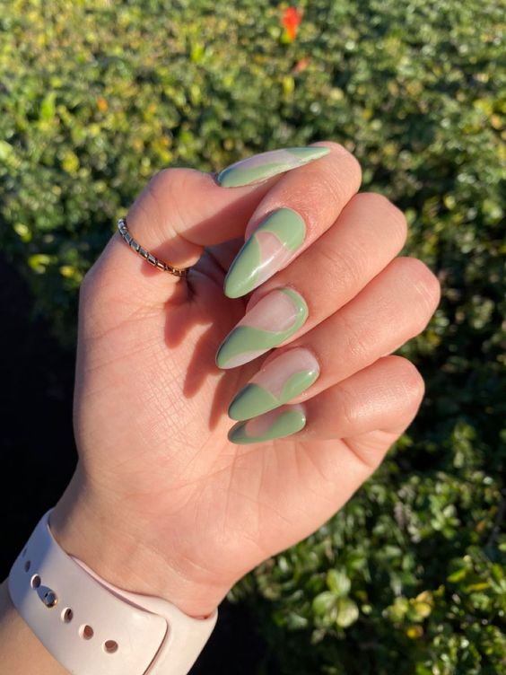 15 Chic Almond Nail Ideas for Fall 2023