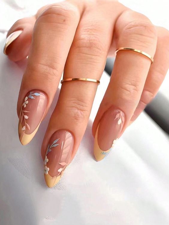 French Oval Nails: 15 Fall Ideas