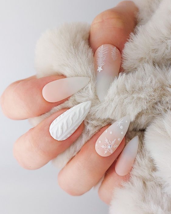 17 Elegant White Nail Designs for Winter 2023-2024