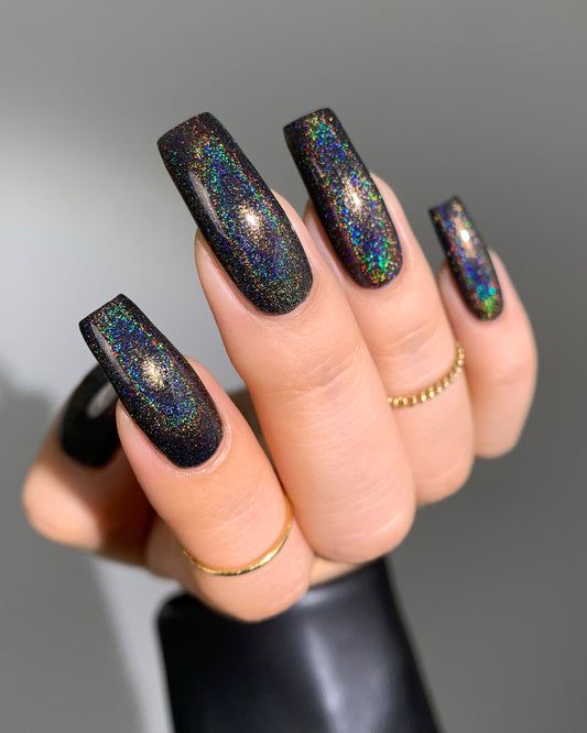 19 Chic Black Nail Ideas for Winter 2023-2024