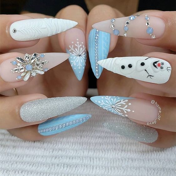 17 Stylish Blue Nail Trends for Winter 2023-2024