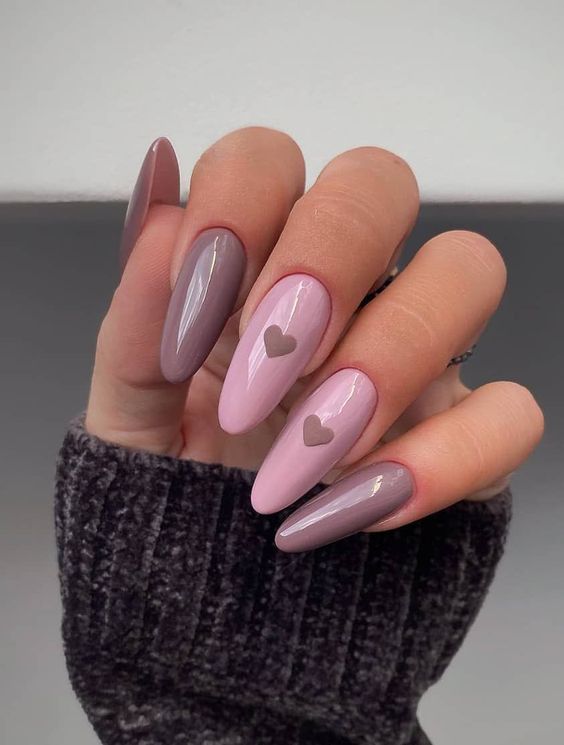 17 Pretty Pink Nail Ideas for Winter 2023-2024