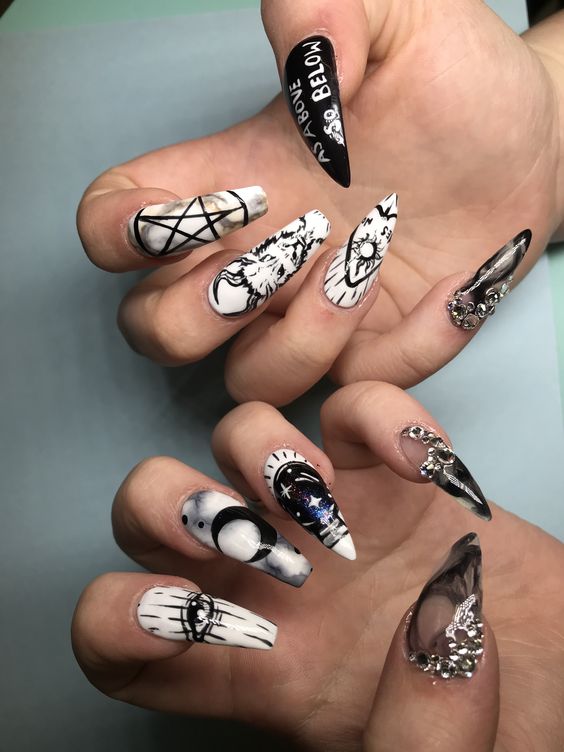 Spooky Halloween Nails 2023: 17 Hauntingly Creative Ideas