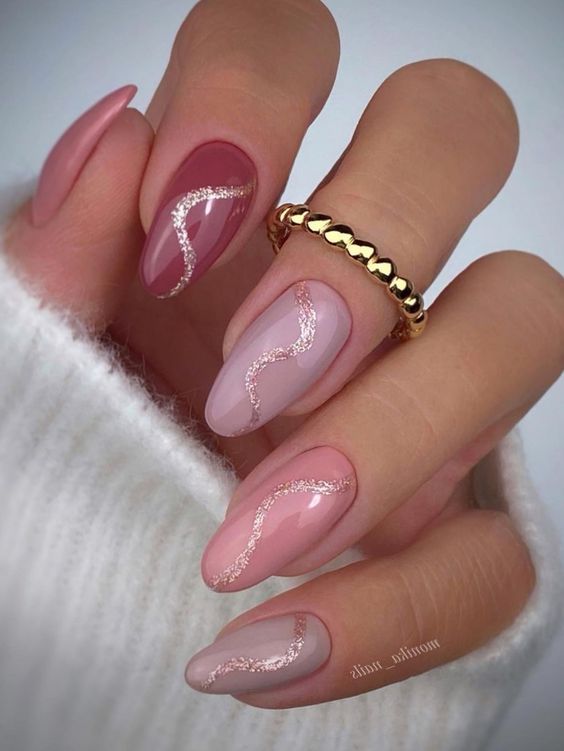 Oval Nails Winter Colors 2023-2024: 19 Ideas to Elevate Your Winter Nail Game