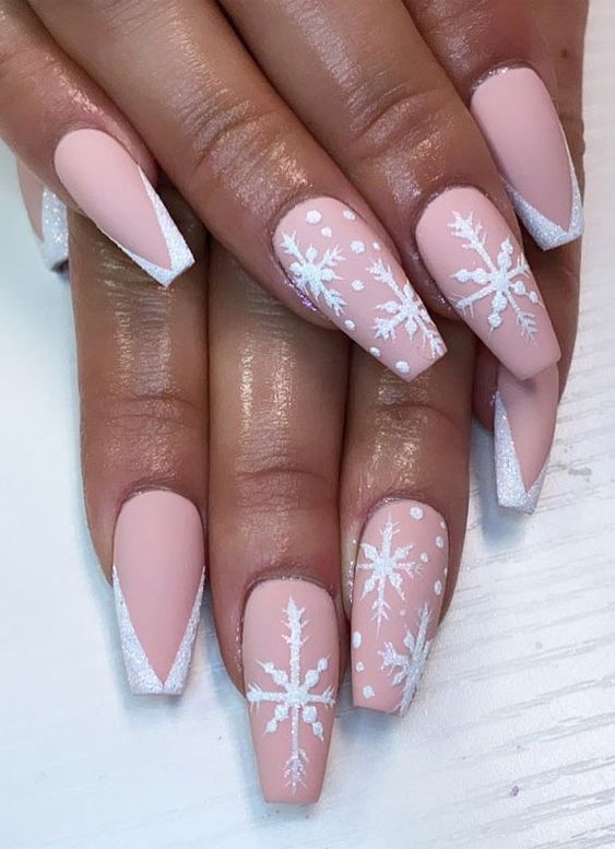 15 Snowflake-Inspired Winter Nail Art Ideas for 2023-2024