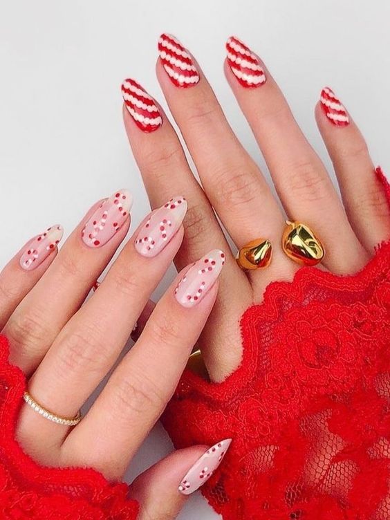 15 Short Acrylic Winter Nail Ideas for 2023-2024