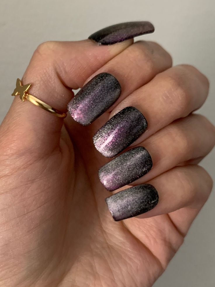 15 Gorgeous Purple Nail Ideas for Winter 2023-2024