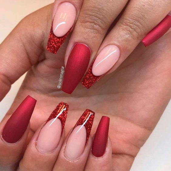 15 French Winter Nail Ideas for 2023-2024