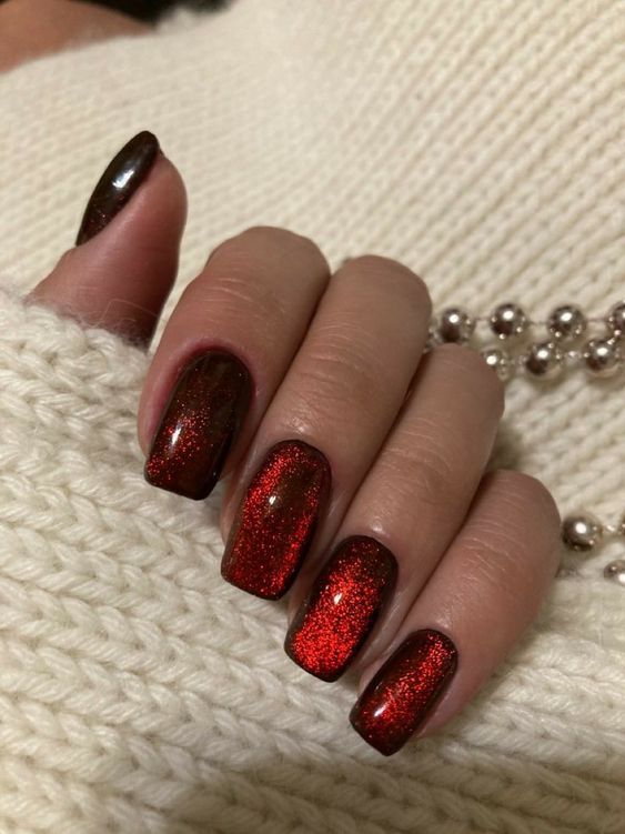 15 Stunning Burgundy Nail Colors for Winter 20232024