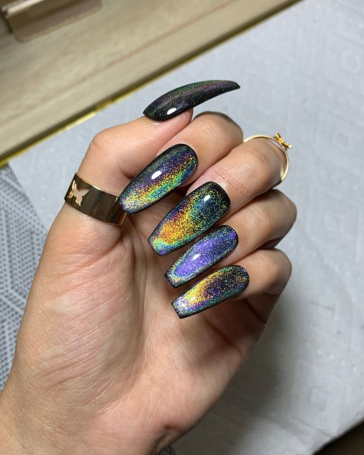 17 Multicolor Winter Nail Ideas for 2023-2024