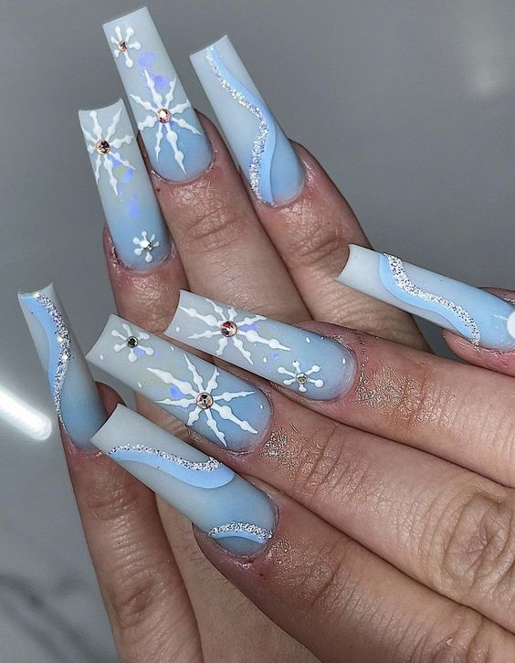 19 ideas de uñas largas de invierno para 2023-2024