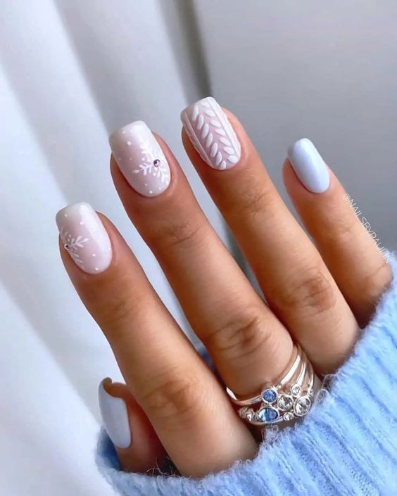 15 Short Winter Nail Ideas for 2023-2024