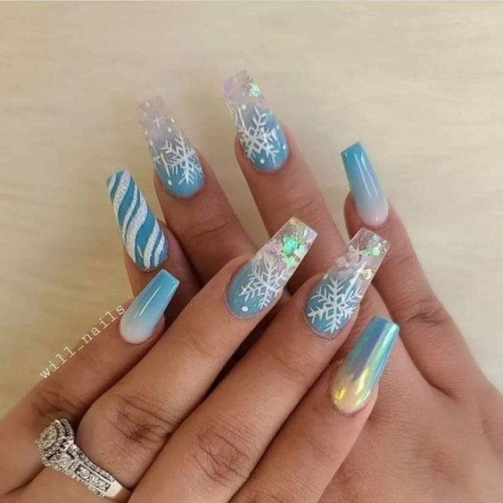 17 ideas de uñas medianas de invierno para 2023-2024