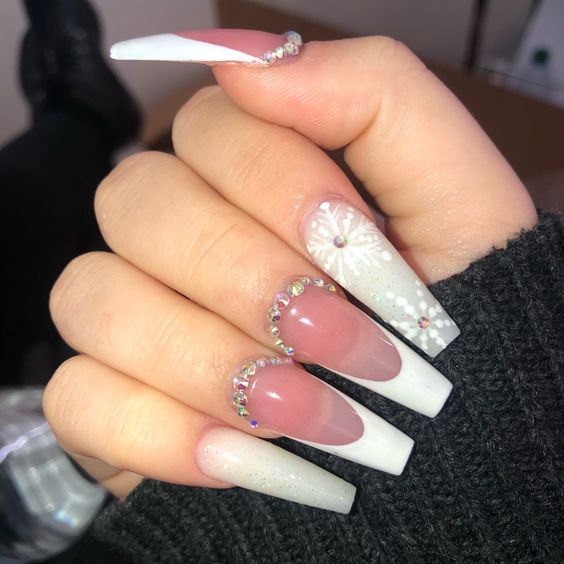 15 French Winter Snowflake Nail Ideas for 2023-2024