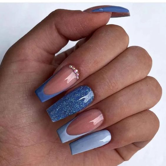 19 Solid Color Winter Nail Ideas for 2023-2024