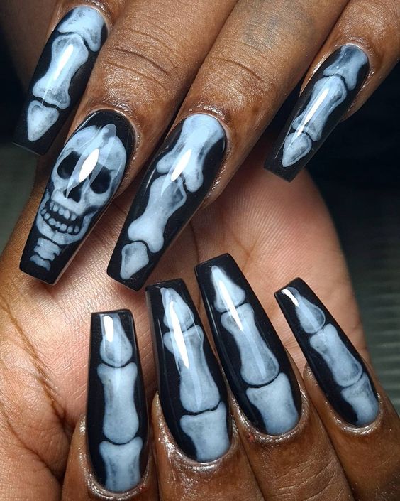 Spooky Halloween Nails 2023: 17 Hauntingly Creative Ideas