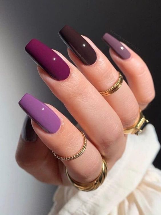 15 Gorgeous Purple Nail Ideas for Winter 2023-2024