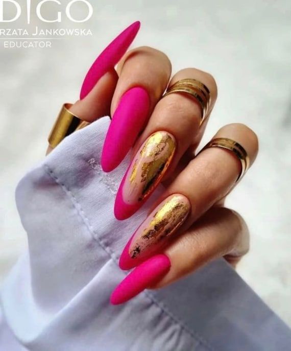 Pretty Winter Nails 2023-2024: 17 Stunning Ideas