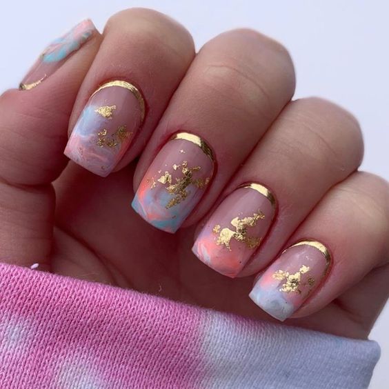 19 Colorful Gel Nail Ideas for Winter 2023-2024