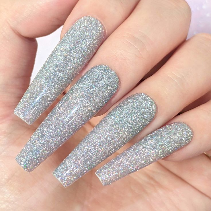 15 Holiday Gel Nail Ideas for Winter 20232024 Animal Zone