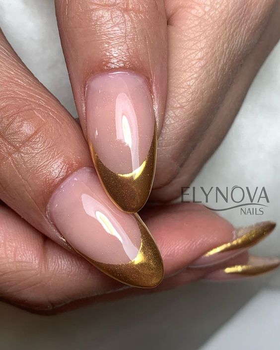 French New Year Nails 2024: 19 Chic Ideas to Welcome the Year