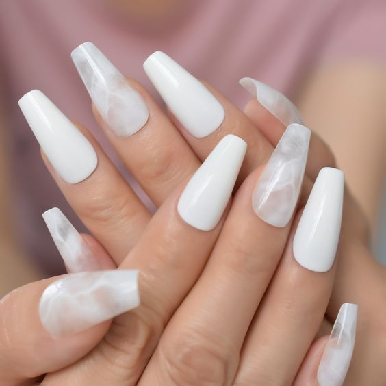 15 Simple Winter Nail Ideas for 2023-2024