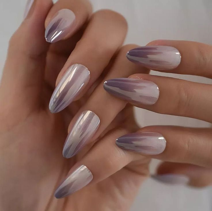 15 Gorgeous Holiday Gel Nail Ideas for Winter 2023-2024