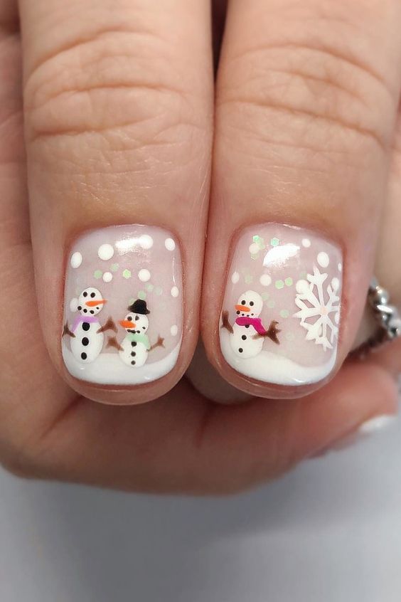 17 Stunning White Christmas Nail Ideas for 2023