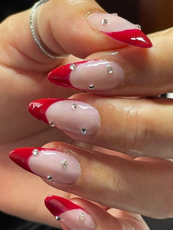 French New Year Nails 2024: 19 Chic Ideas to Welcome the Year