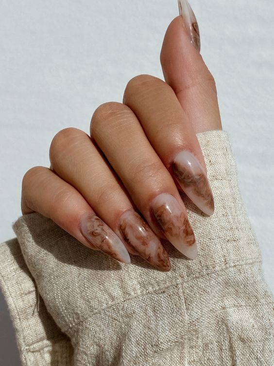 17 Cozy Winter Nail Ideas in Brown Shades for 2023-2024