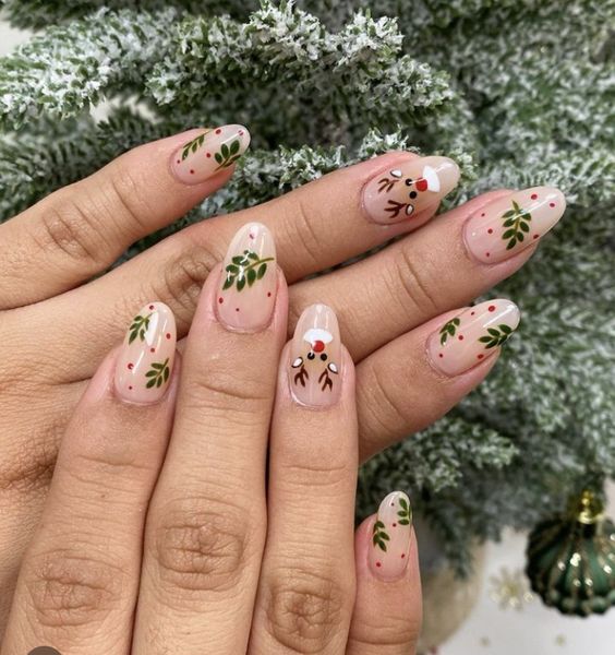 17 Festive Christmas Nail Designs for 2023