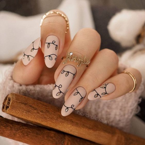 15 Festive Christmas Nail Ideas for 2023