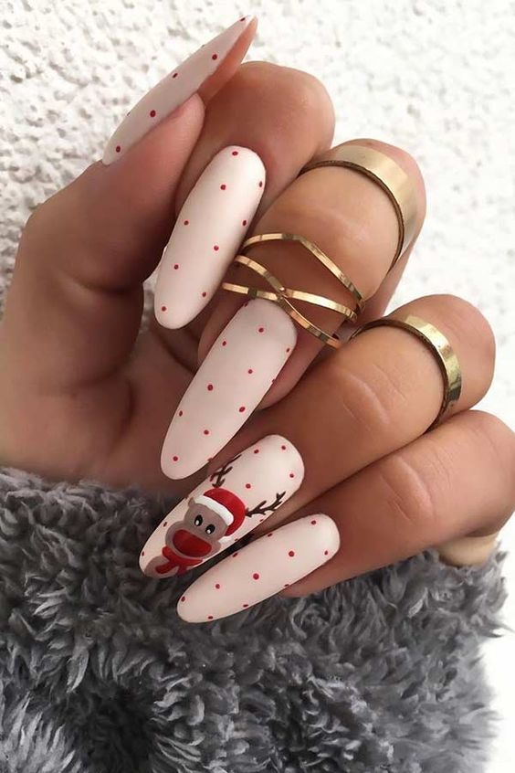 15 Gorgeous Holiday Gel Nail Ideas for Winter 2023-2024