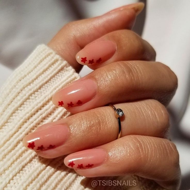 Short New Year's Nails in Red for 2024: 15 Festive Ideas