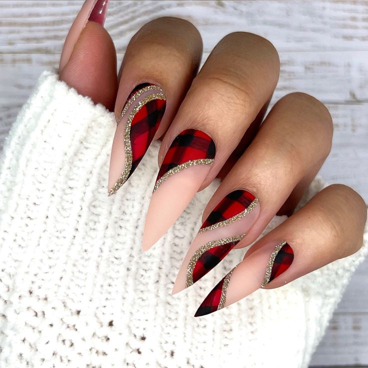 19 New Winter Nail Ideas for 2023-2024