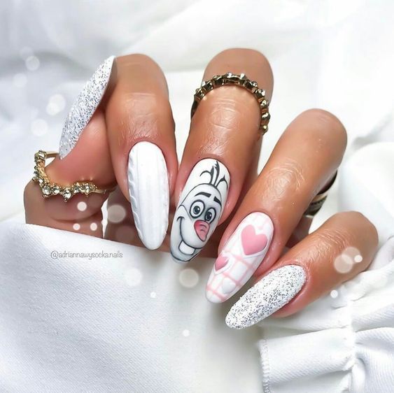 Pretty Winter Nails 2023-2024: 17 Stunning Ideas