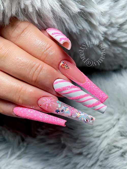 17 Pretty Pink Christmas Nail Ideas for 2023