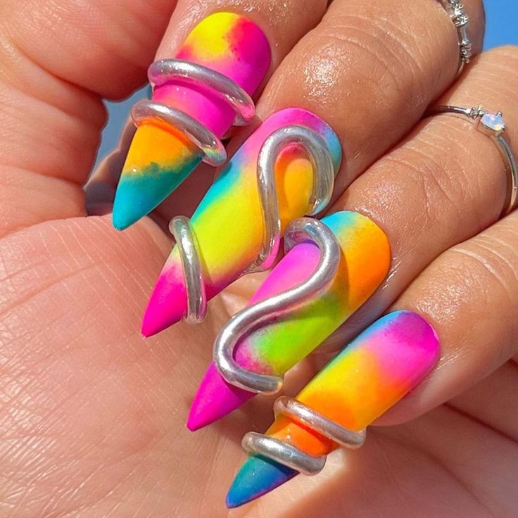 19 Colorful Gel Nail Ideas for Winter 2023-2024