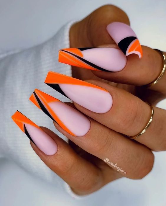 19 Colorful Gel Nail Ideas for Winter 2023-2024