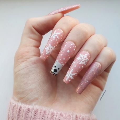 17 Pretty Pink Christmas Nail Ideas for 2023