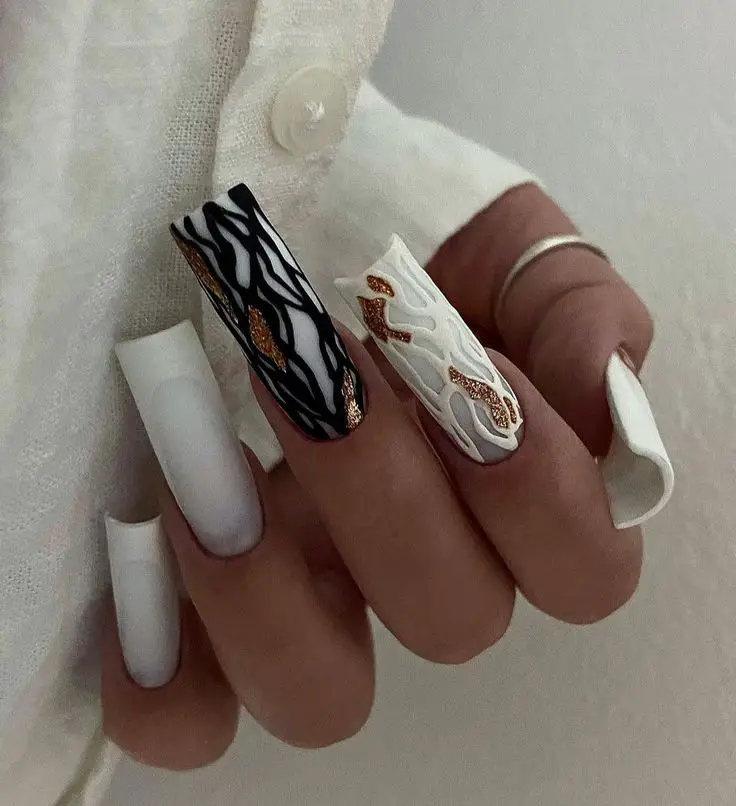 Embracing Elegance: A Showcase of 2024's Most Stylish Square Nail Designs