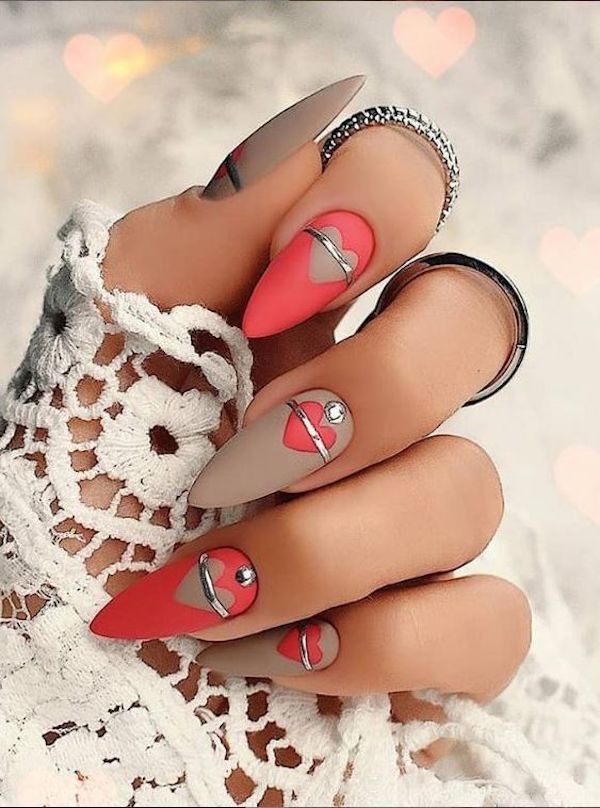 Simple Fun Nail Designs 2024: A Style Guide for the Chic and Modern Woman