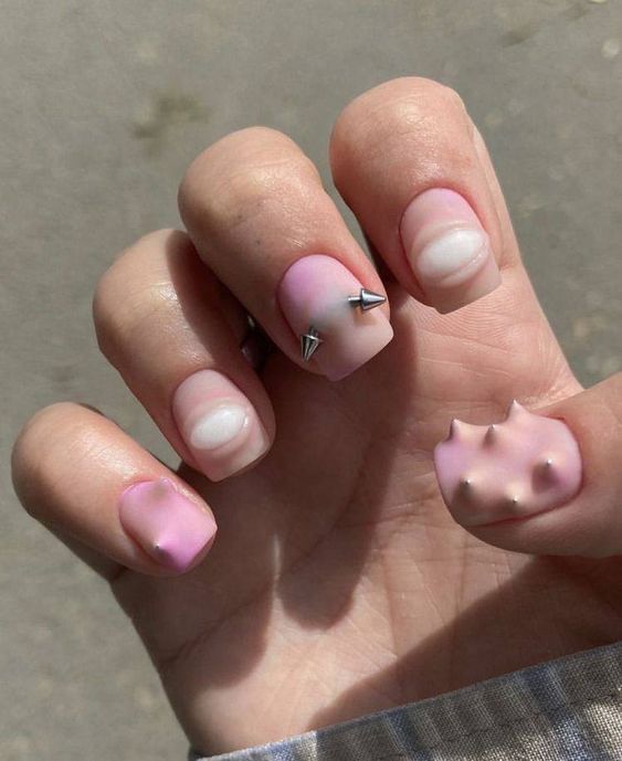 Chic and Simple: The Ultimate Guide to Short Nail Designs for 2024