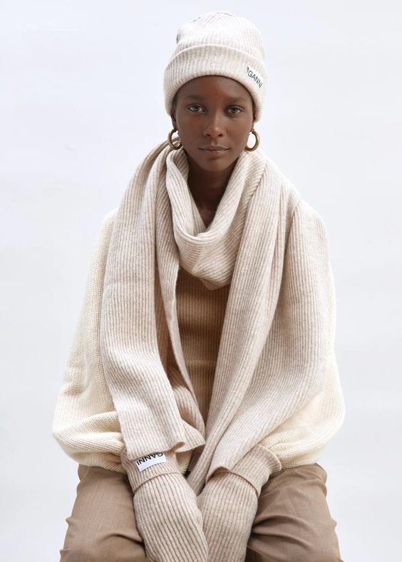 Wrapped in Style: Embracing the Scarf Outfit Trends of 2024